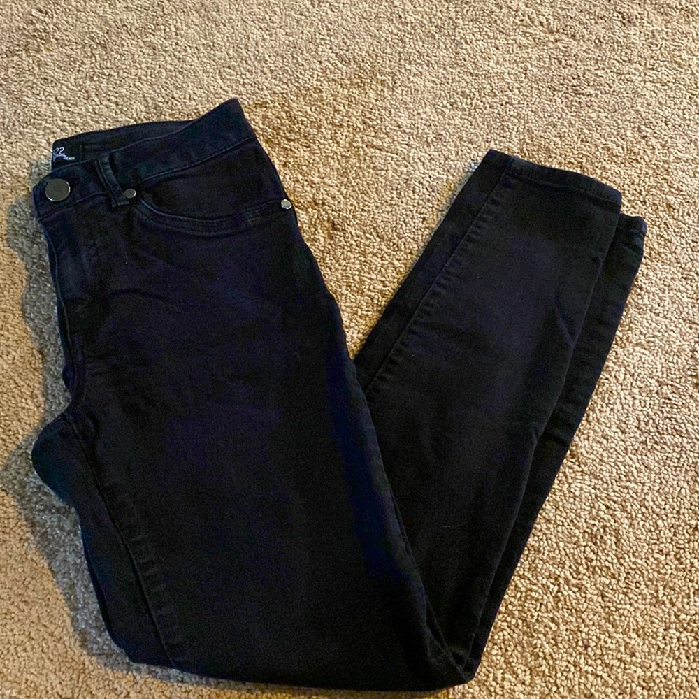 1822 Black Skinny Jeans